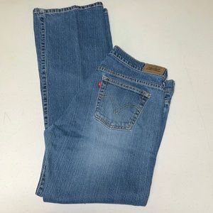 🎉HP🎉Levi’s 515 Bootcut Jeans
